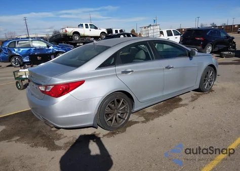 2013 Hyundai Sonata Se 2.0T z USA, uszkodzony, nr VIN 5NPEC4AB6DH678264